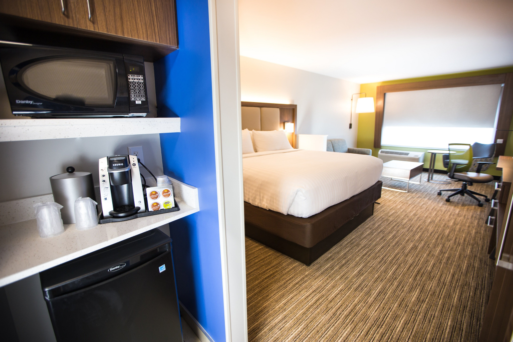 Holiday Inn Express & Suites Greenville S - Piedmont by IHG