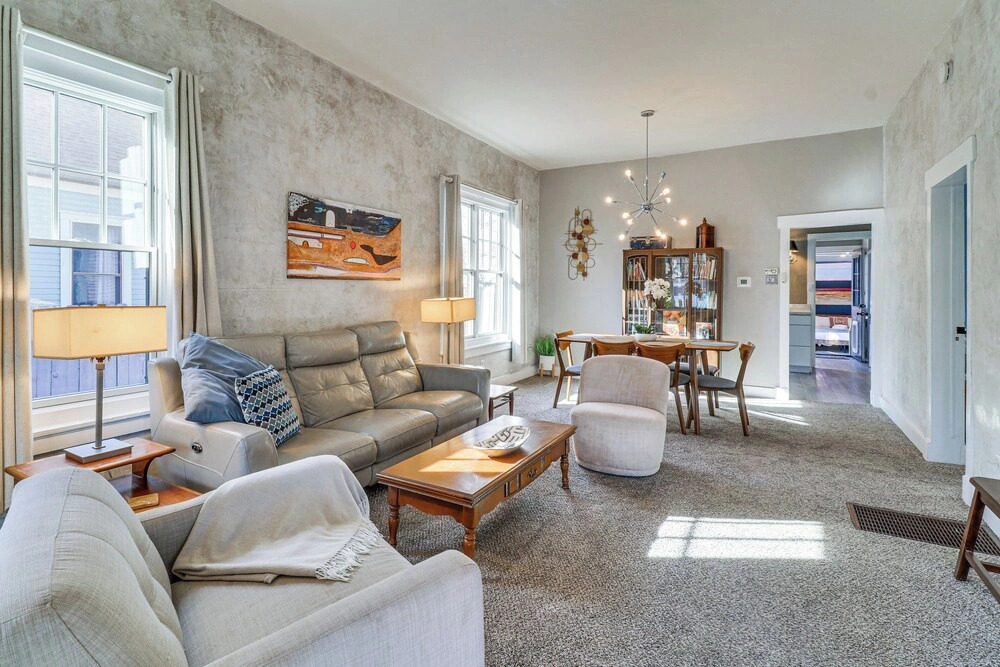 Deck & Home Office: Walkable Albuquerque Home