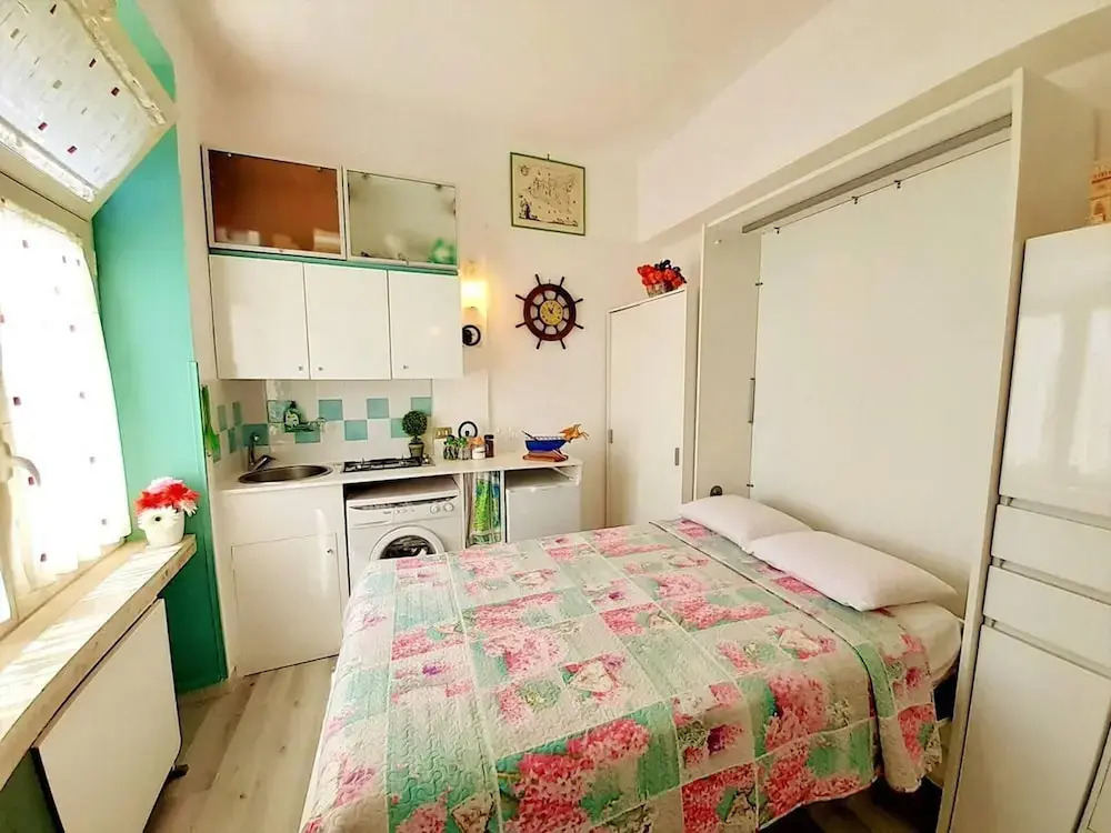 Amalfi Coast Seaside Tiny House x Solo Traveler