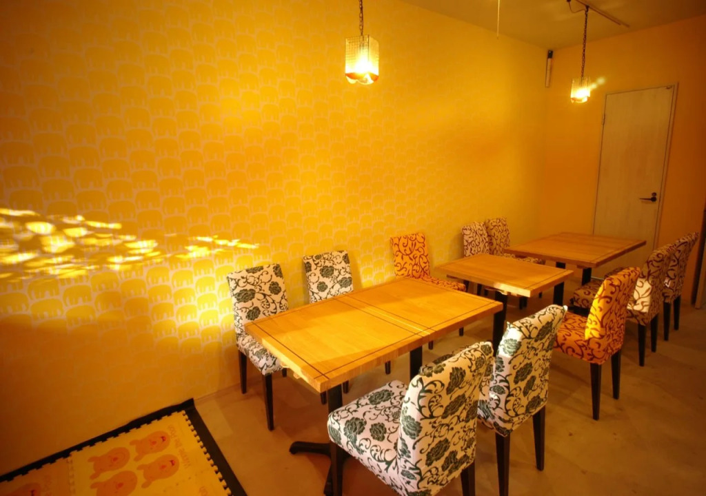 Yadocafe Chelseas Rainbow B&B大阪のリアル下町生活体験のできる宿