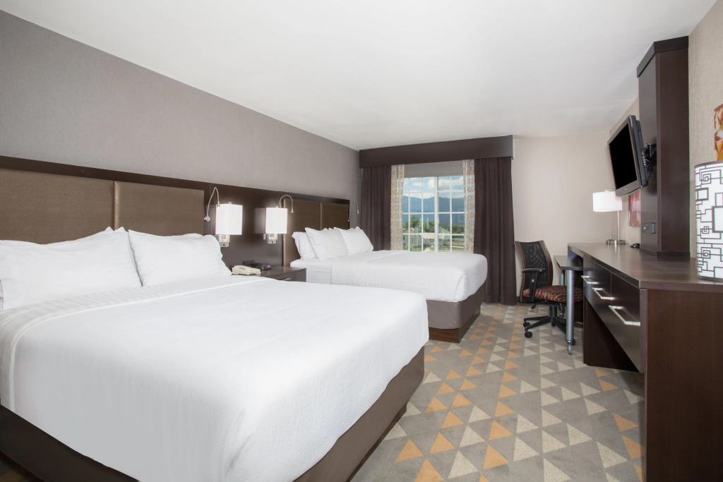 Holiday Inn Colorado Springs - Airport by IHG