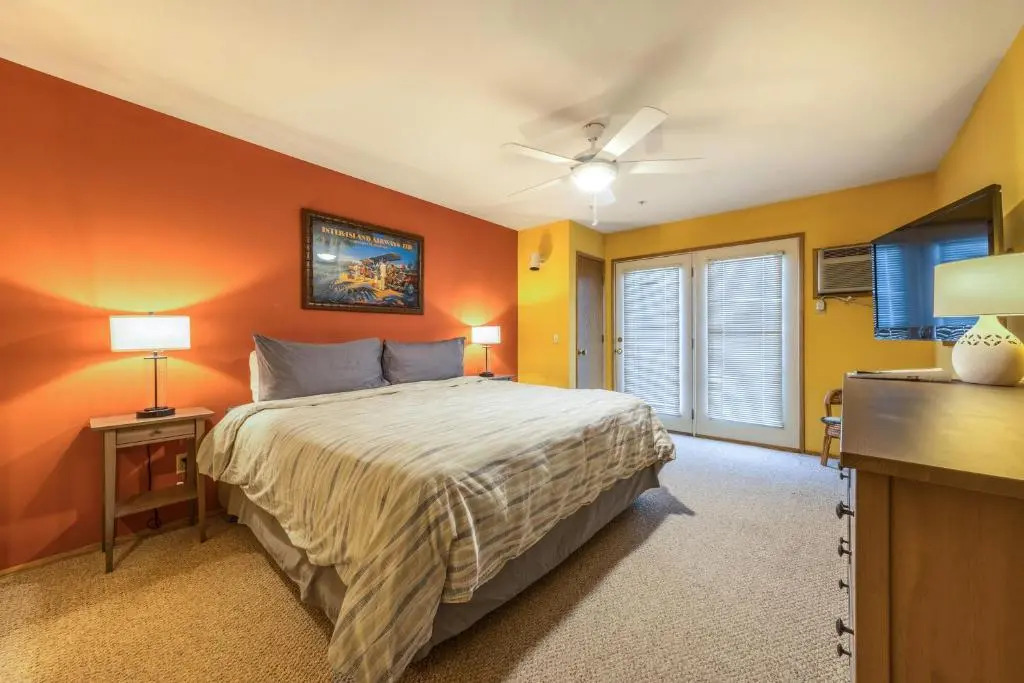 15 Lodge Condo with Hood River Bridge View by RedAwning