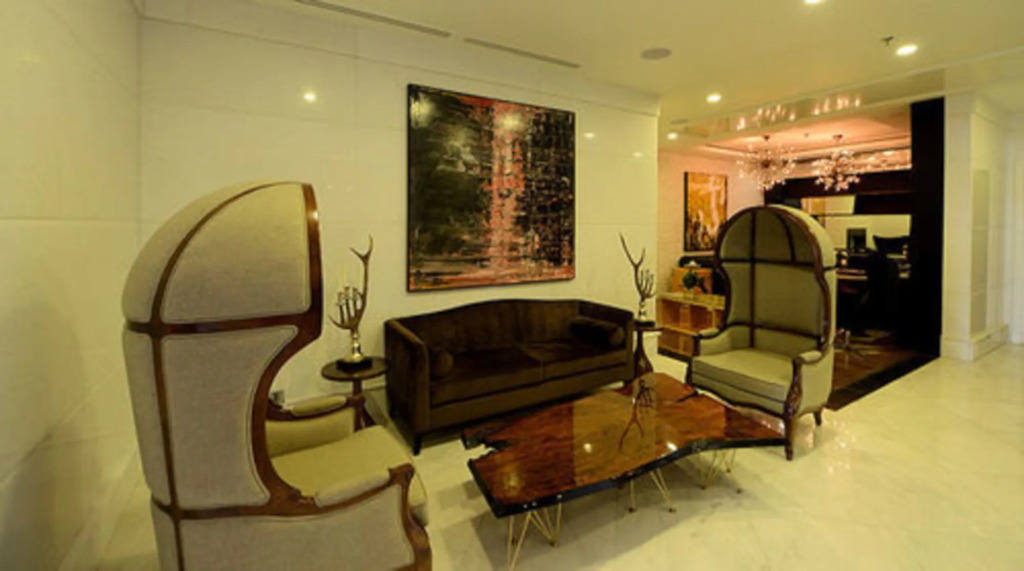 The Nishat Hotel