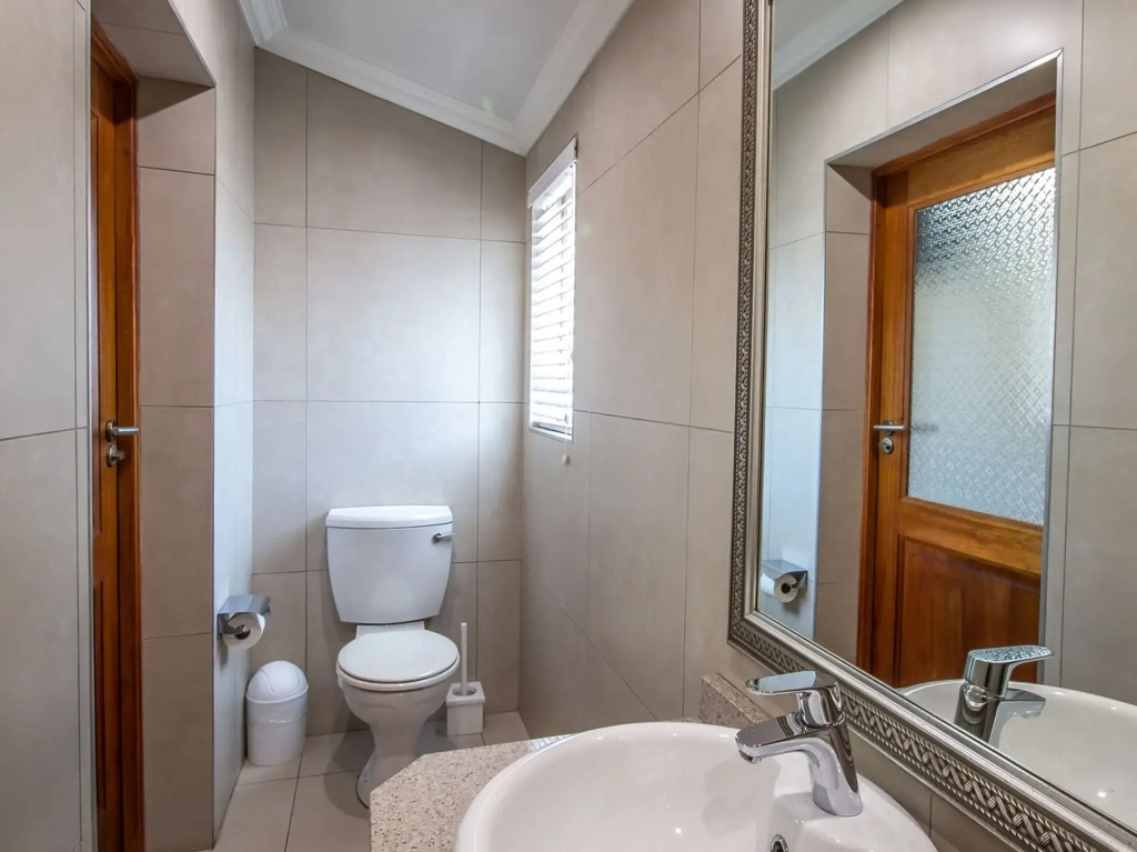Sunward Park Guest House & Conference Centre