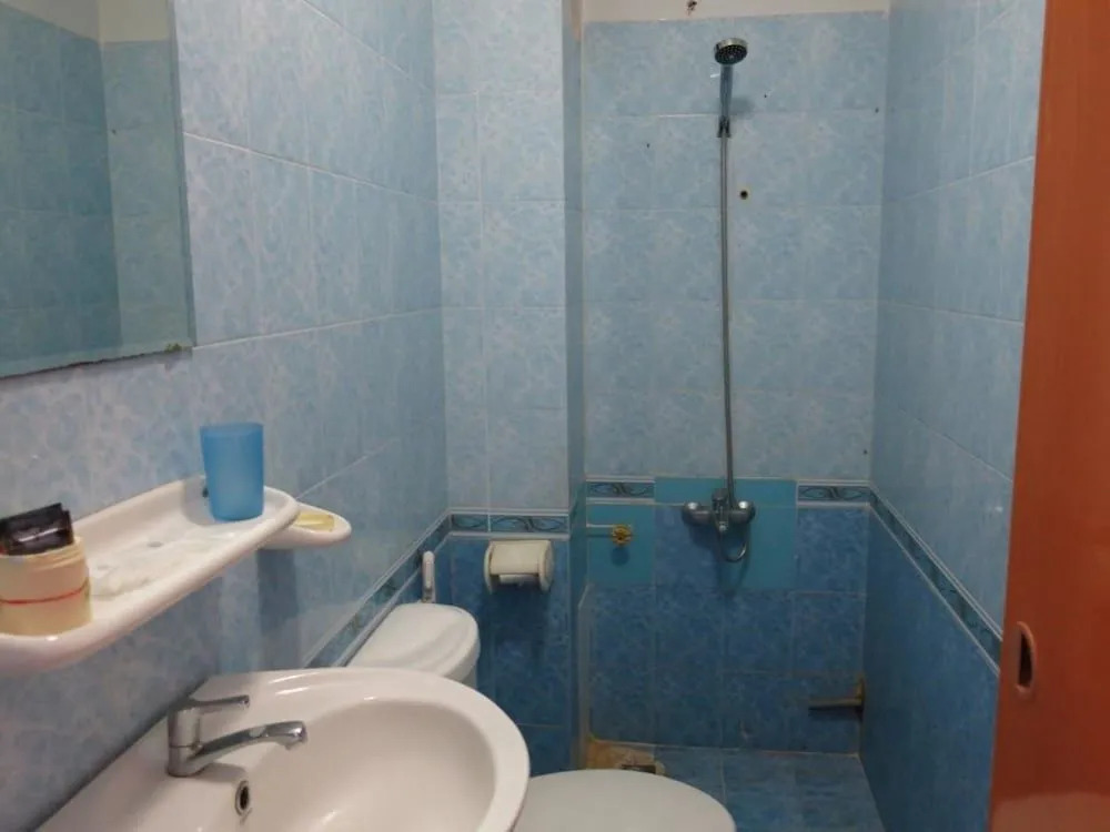 Truc Linh Hotel