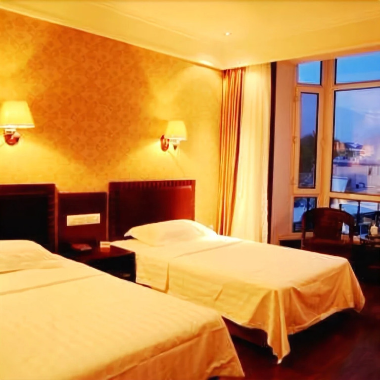 Wudalianchi Jiahao Business Hotel