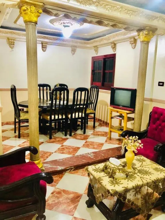 2 Bedroom Apt partial Sea View