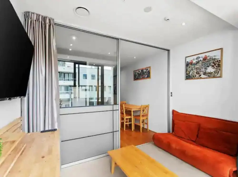 Stylish Central City 1-Bedroom With Patio