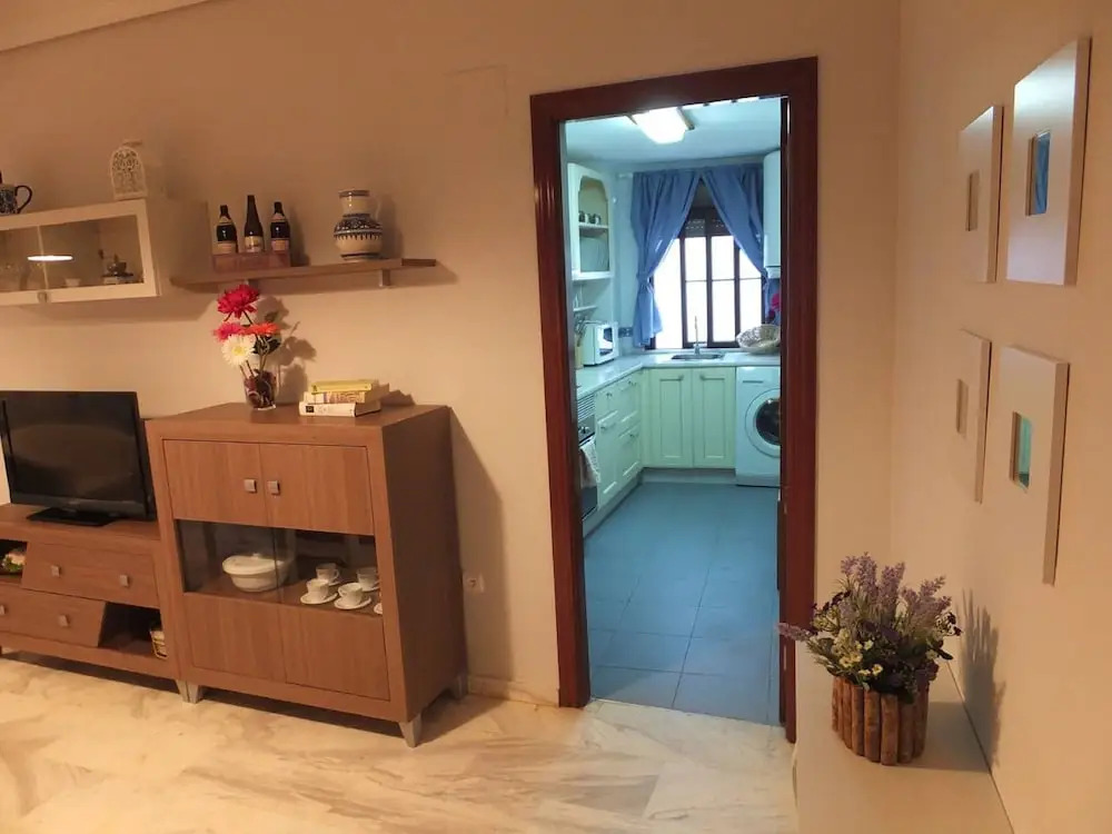Apartamento C.Alfonso XIII by JITKey
