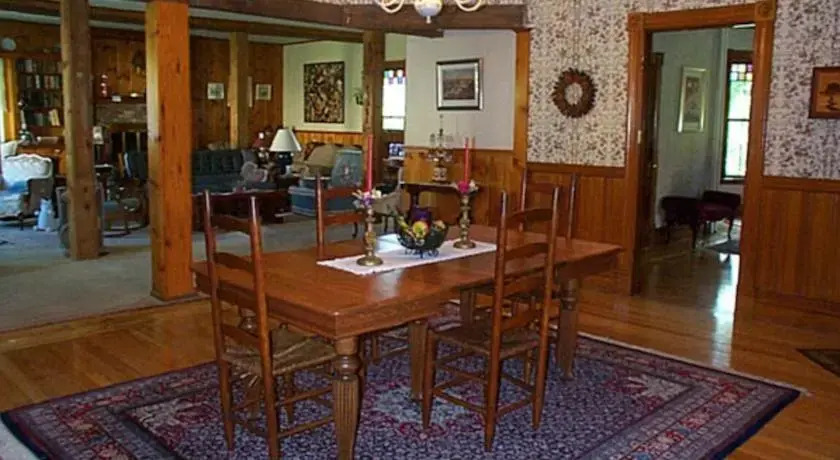 Silas Griffith Inn