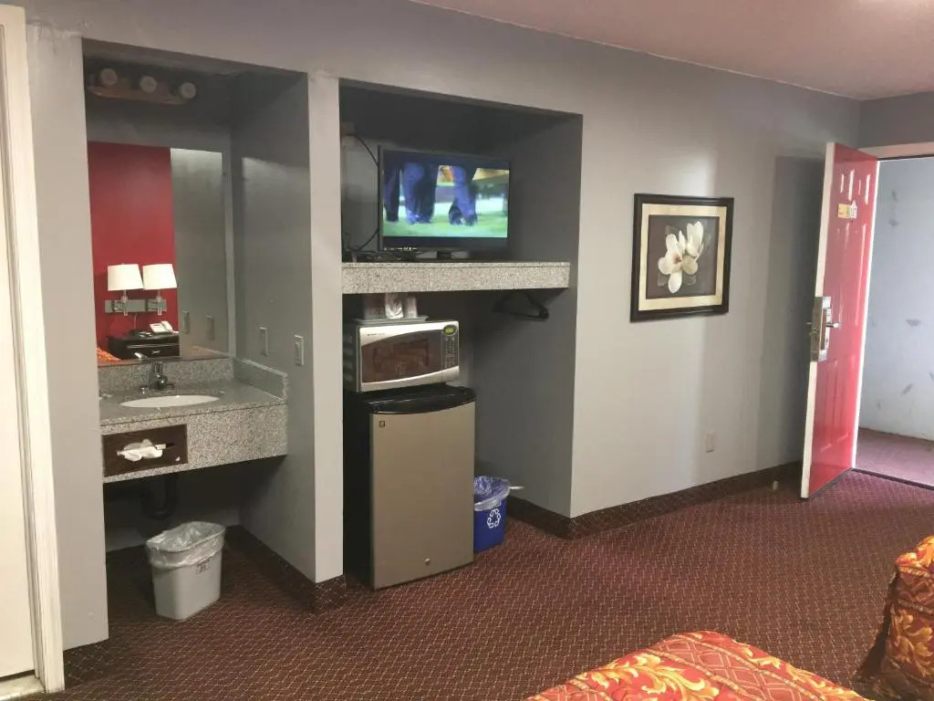 Haven Inn & Suites