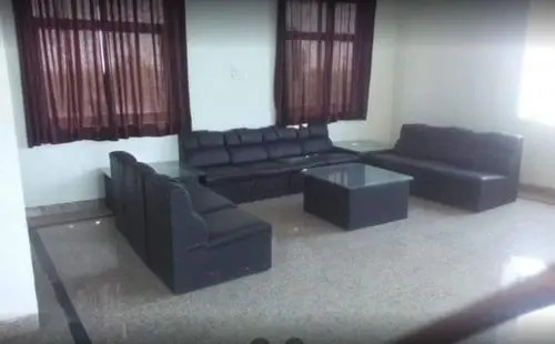 Hotel Aditya Palace