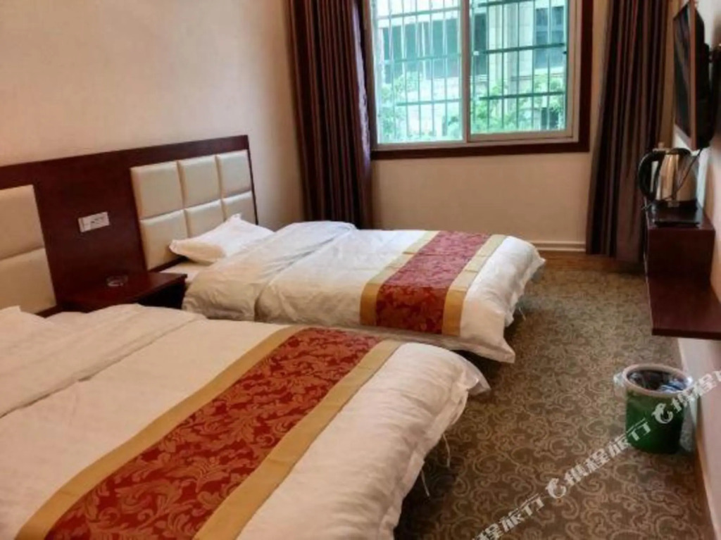 Jinyuan Holiday Hotel