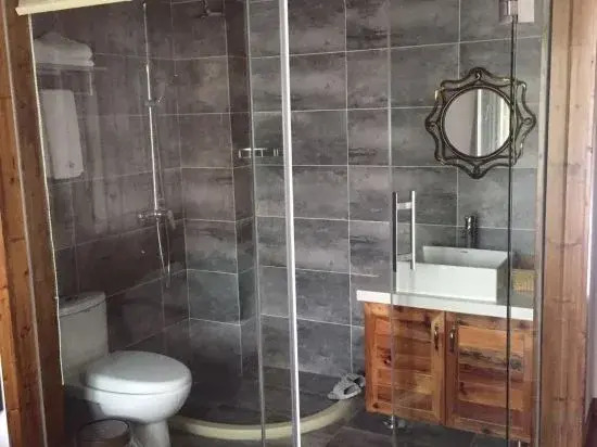 Stream Banks Private Hostel