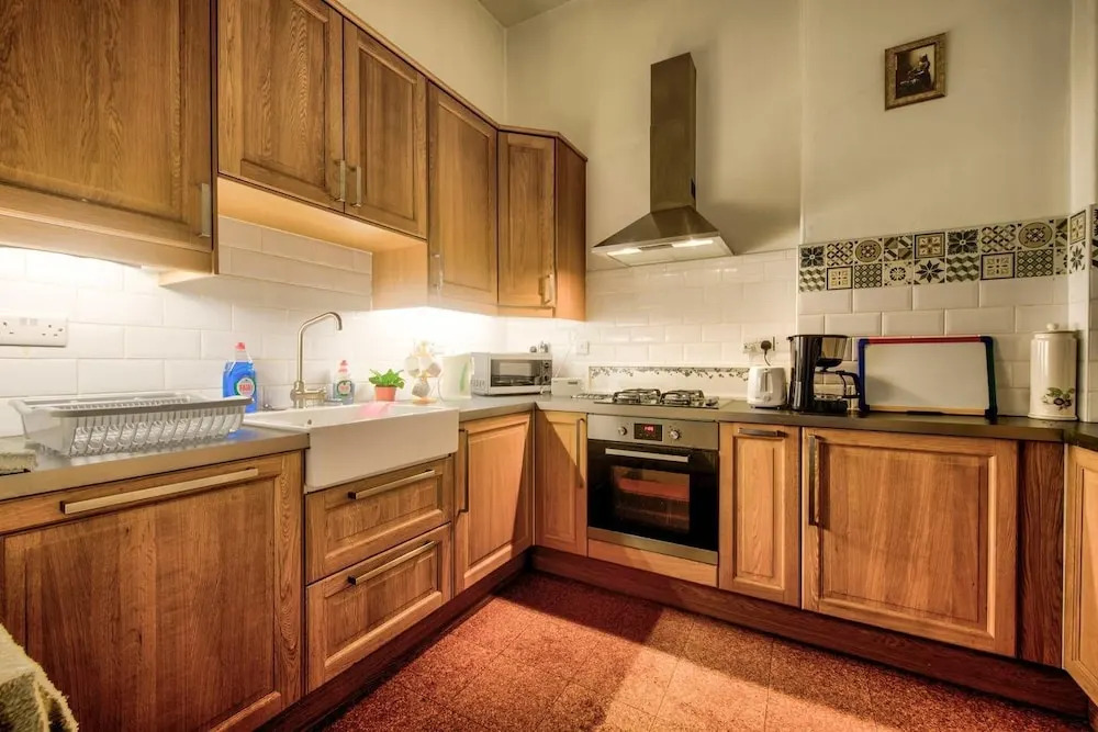 Bohemian Style, City Centre Apartment for 5 People