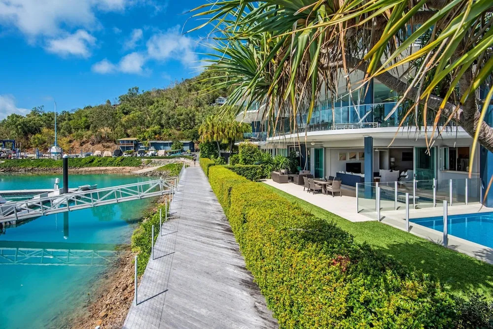 Pavillions 2 Luxury 4 Bedroom 3 Bathroom With In-ground Pool And Golf Buggy