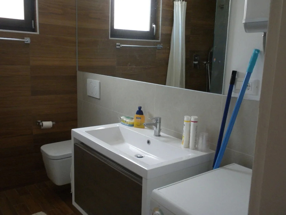 Spacious Bungalow near Sea in Medulin