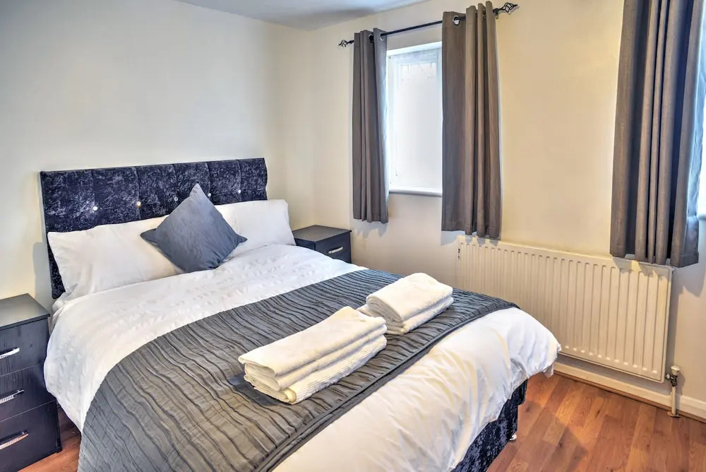 Premier 2bed Hse Nr Excel.clean.wifi.free Parking