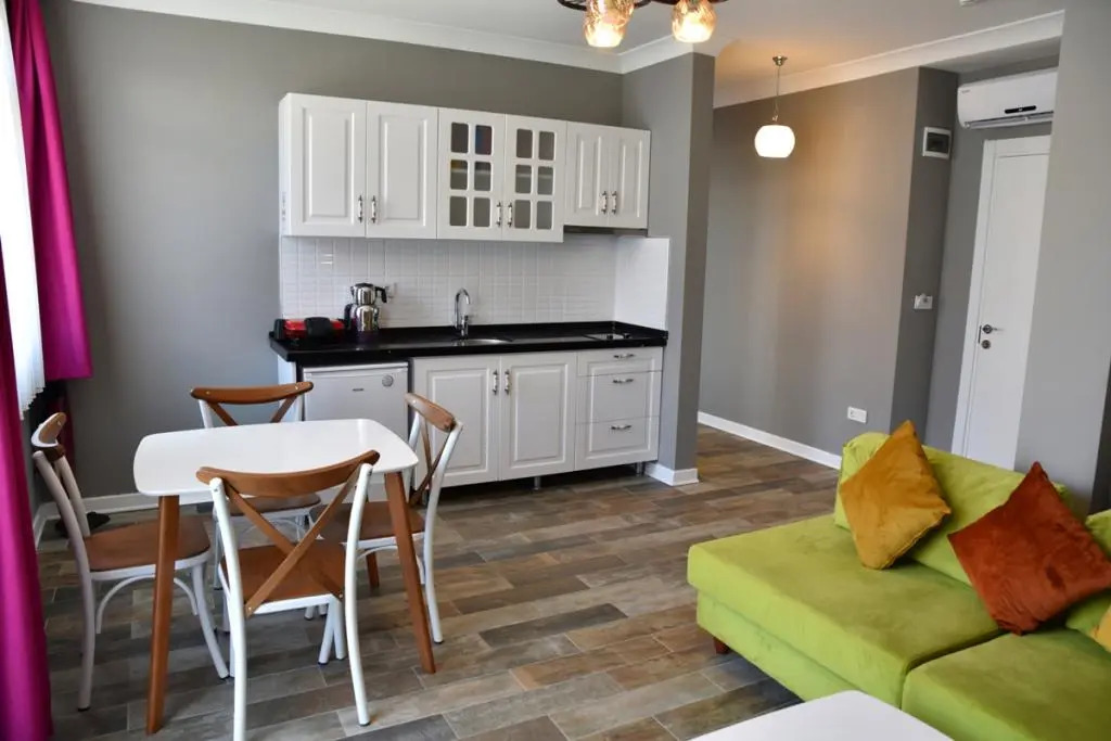 Zeytin Arası Apart Otel