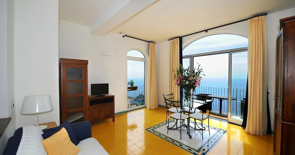 Amalfi Residence