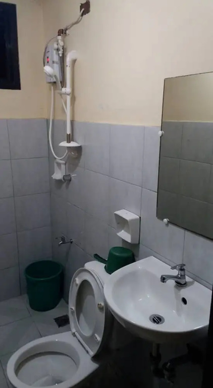 Desiree's Lodge And Transient House, Baler Aurora