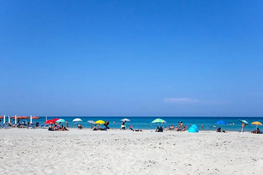 Appartamento uso piscina e campo calcetto m401