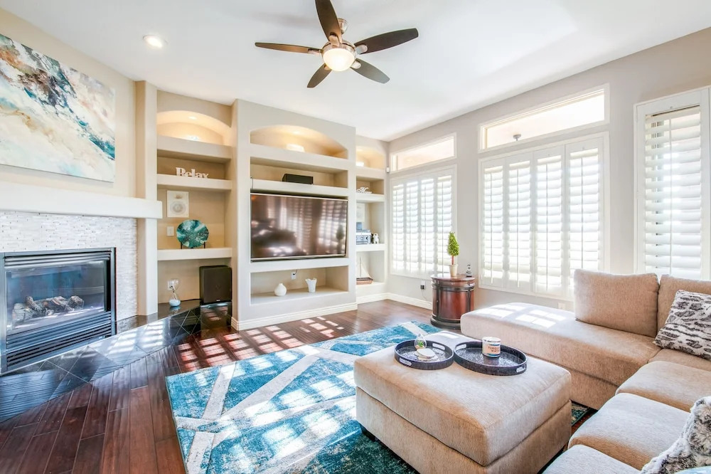 3742 N Desert Circle Home 4 Bedrooms 3 Bathrooms Home