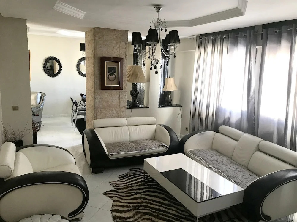 Apartment with 3 Bedrooms in Tanger, with Wonderful City View, Terrace And Wifi - 1 Km From the Beach