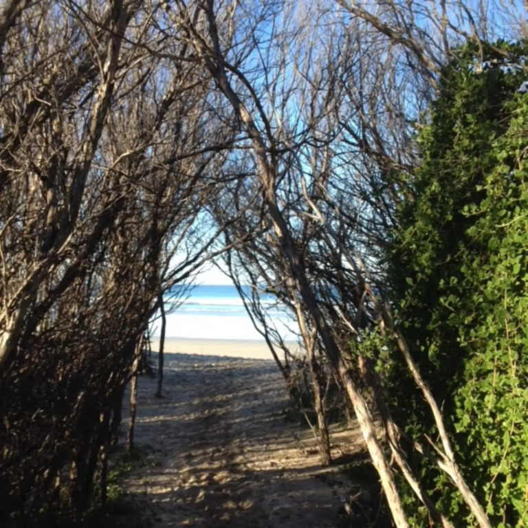 Surfside Getaway in Picturesque Inverloch