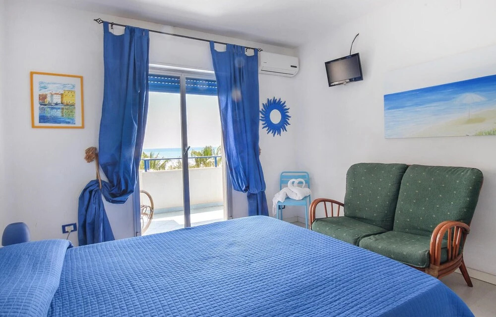 Stunning Apartment in Pozzallo With Wifi and 1 Bedrooms