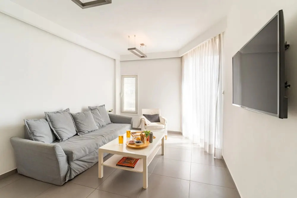 Top Tier Apartment with Swimming Pool