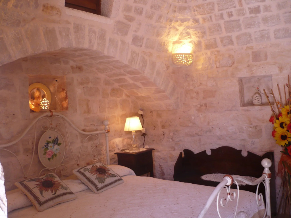 LIsola Felice e Trulli Sotto Le Stelle