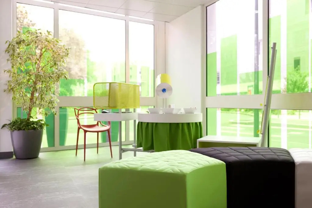 Ibis Styles Lyon Villeurbanne Parc de la Tête dOr