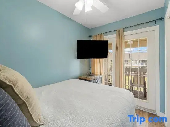 Sandpiper Cove 8241