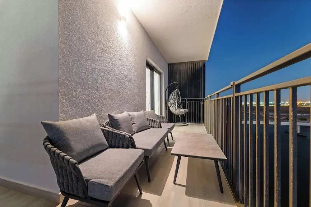 Desert Key - Perfectly Located Yas Island Apartments