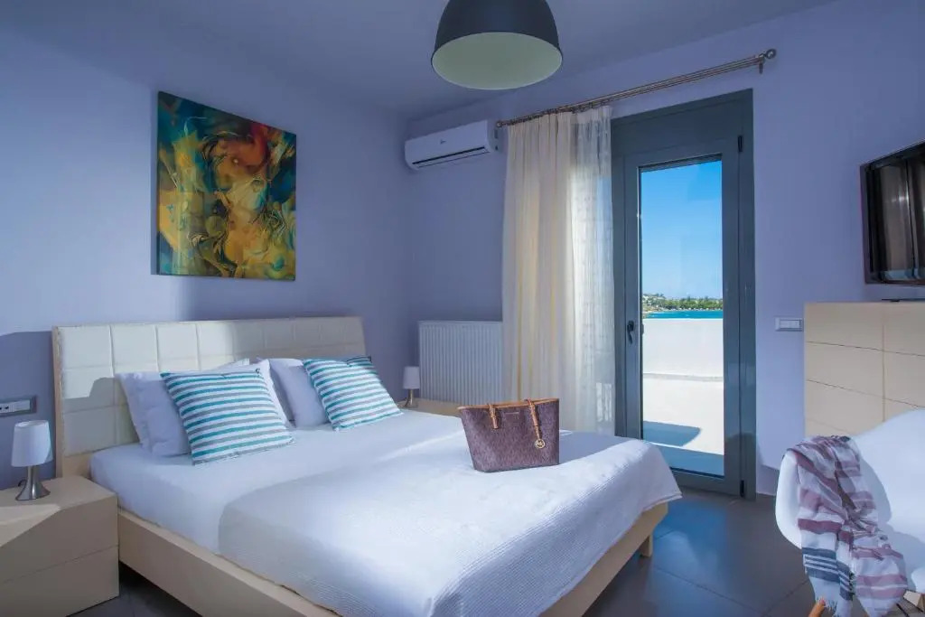Coast Suite-Luxury Central Beach House