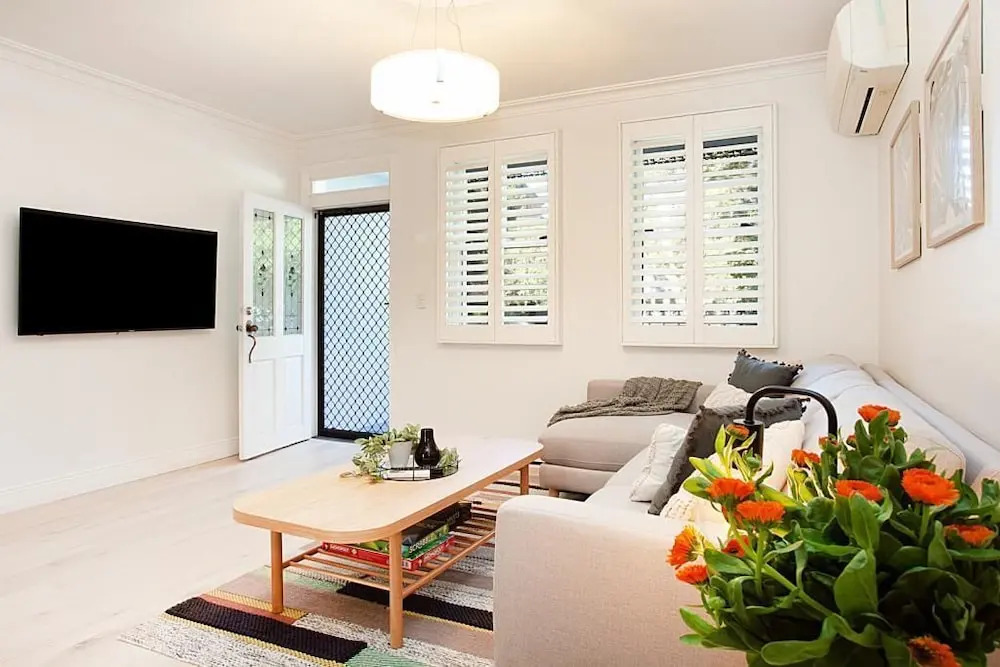 THE RENWICK - Hosted by: L'Abode Accommodation