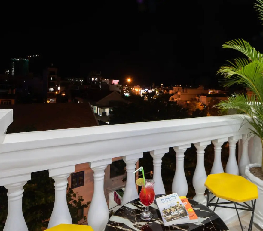 Uy Dương Hotel & Apartment - Nha Trang