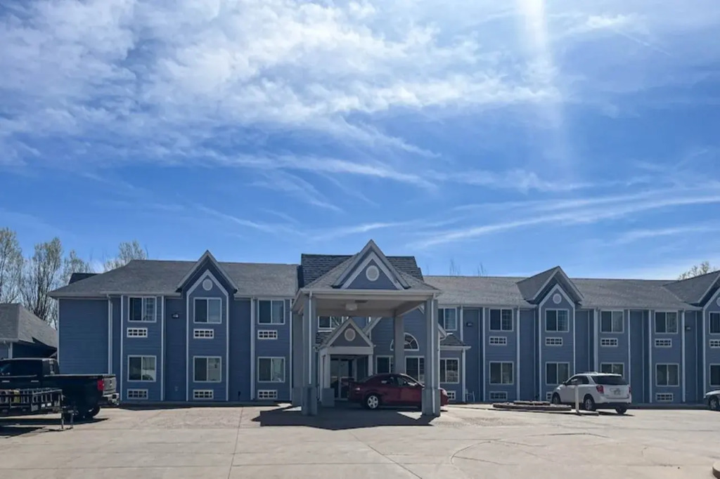 Boarders Inn and Suites Brush (ex.Microtel Inn by Wyndham Brush)