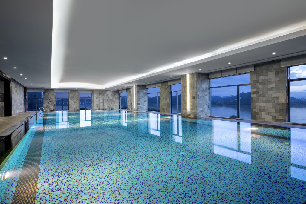 Crowne Plaza Yichang by IHG