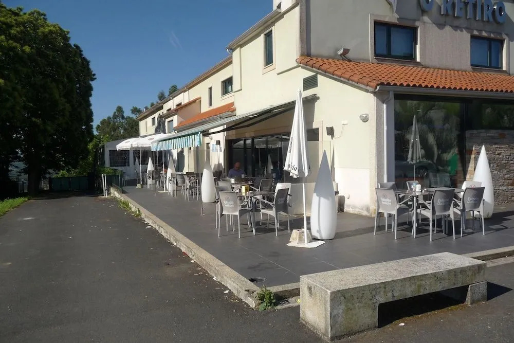PENSIÓN RESTAURANTE "O RETIRO "