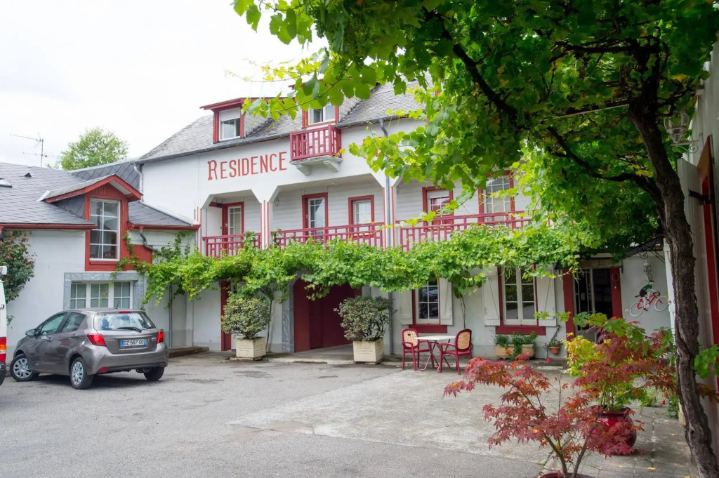 Le Clos du 5 - Appart Hotel Bagneres