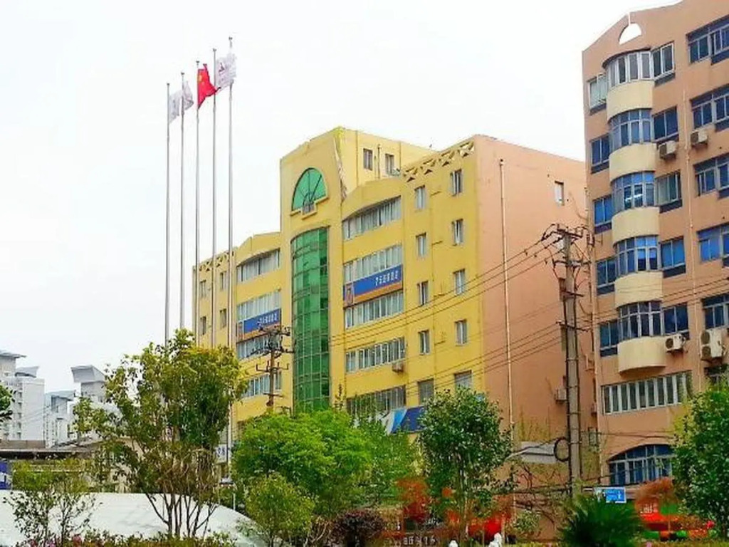 7Days Inn Changshou Road Subway station