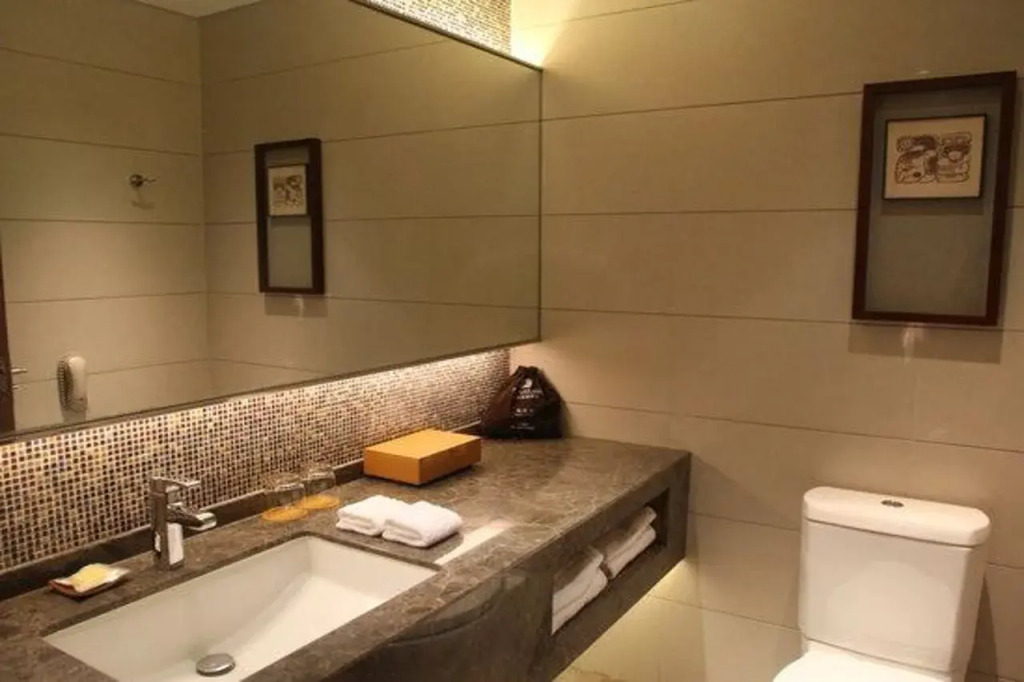 Maya Gleetour Hotel Wuhan