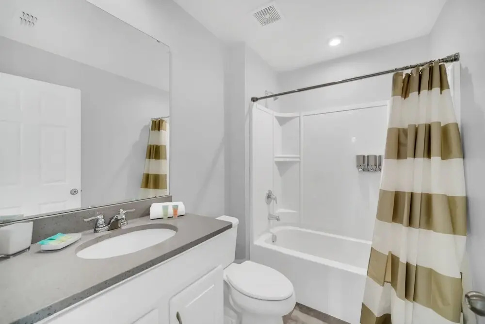 Luxury Villa SOUTH Facing Pool No Rear Neighbors Themed rooms theatre & Game Room #8SO8956