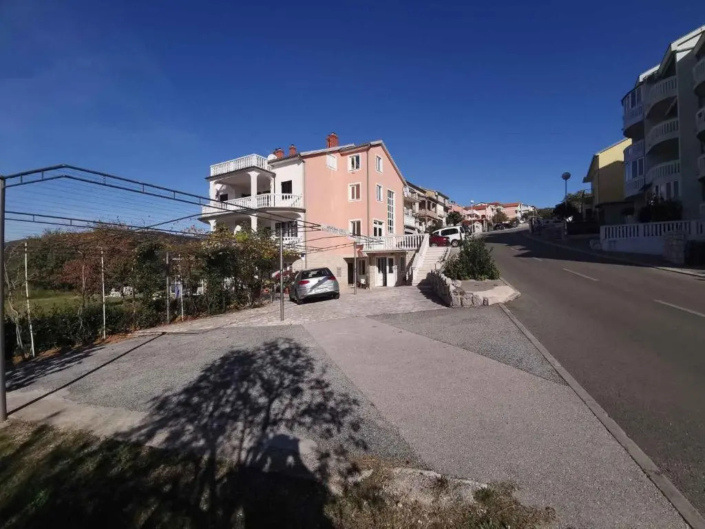 Apartment in Crikvenica 40976