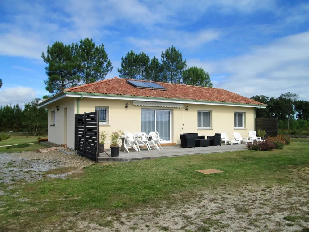 House With 3 Bedrooms in Lit-et-mixe, With Furnished Terrace and Wifi