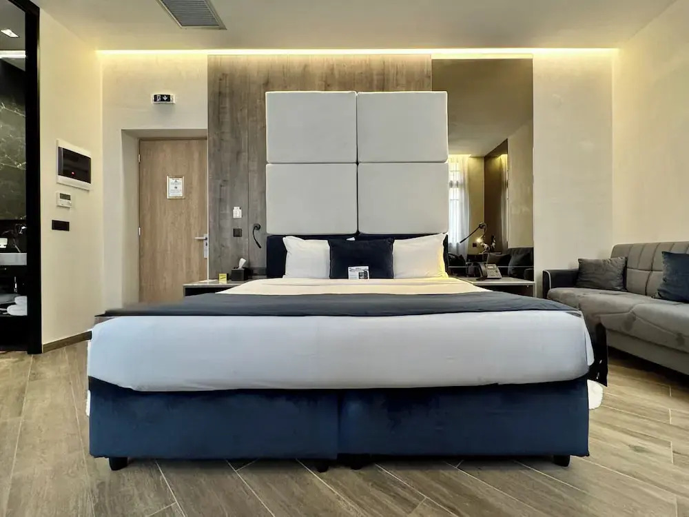 Athens The L7 Str - Luxury Boutique Collection Hotel