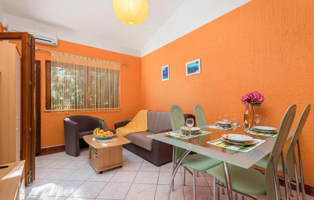 Beautiful Apartment in Baric Draga With 1 Bedrooms and Wifi