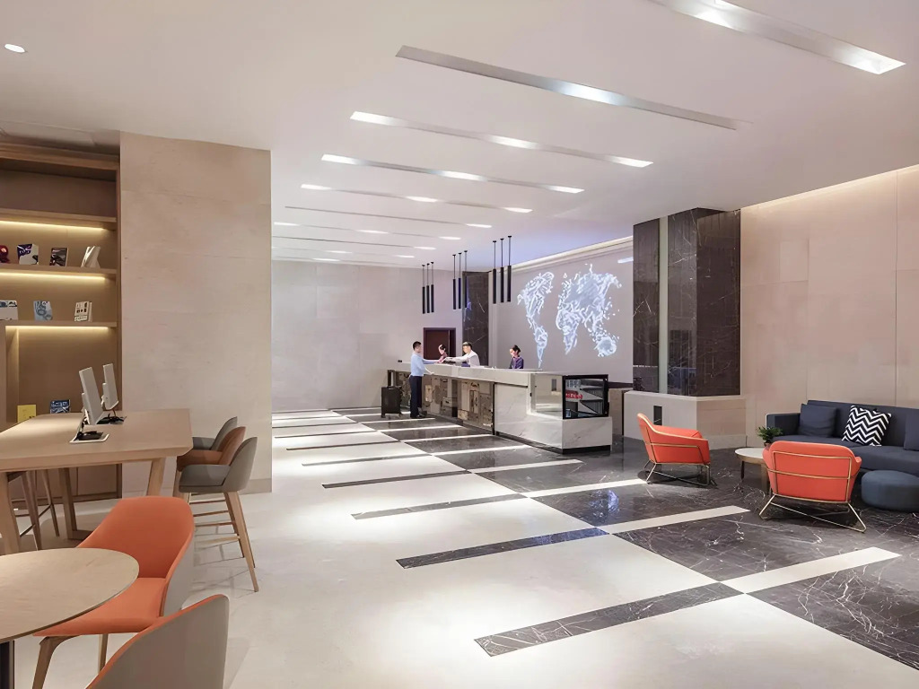 Kyriad Marvelous Hotel (Guangzhou China Railway Tunnel Bureau Headquarters)